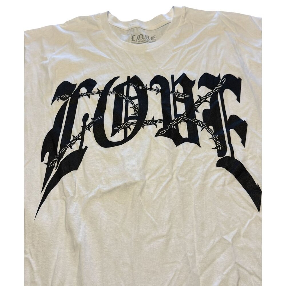 NWT L.O.V.E. Loyalty Out Values Everything White Graphic T-Shirt Barbed Wire Des